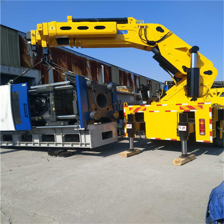 壤塘 大吨位折臂吊出租费用解析：一小时租赁多少钱