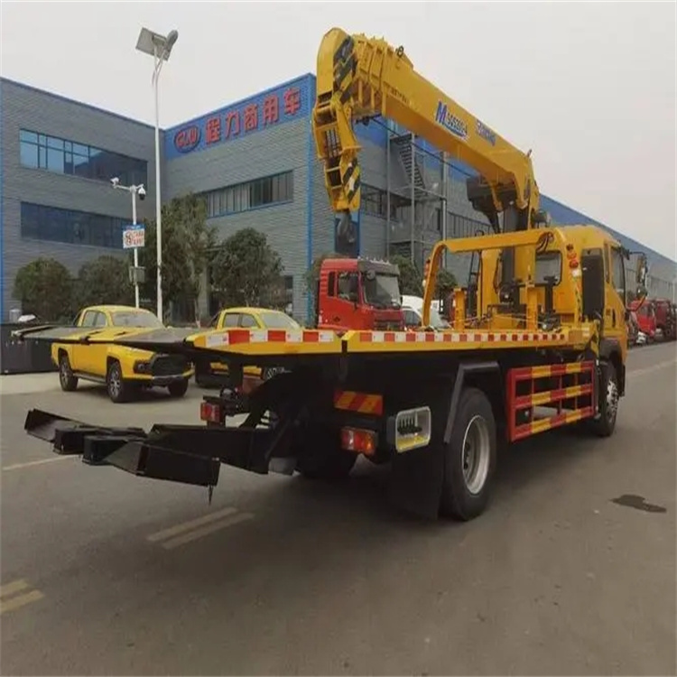 壤塘附近小随车吊出租电话，轻松解决搬运烦恼