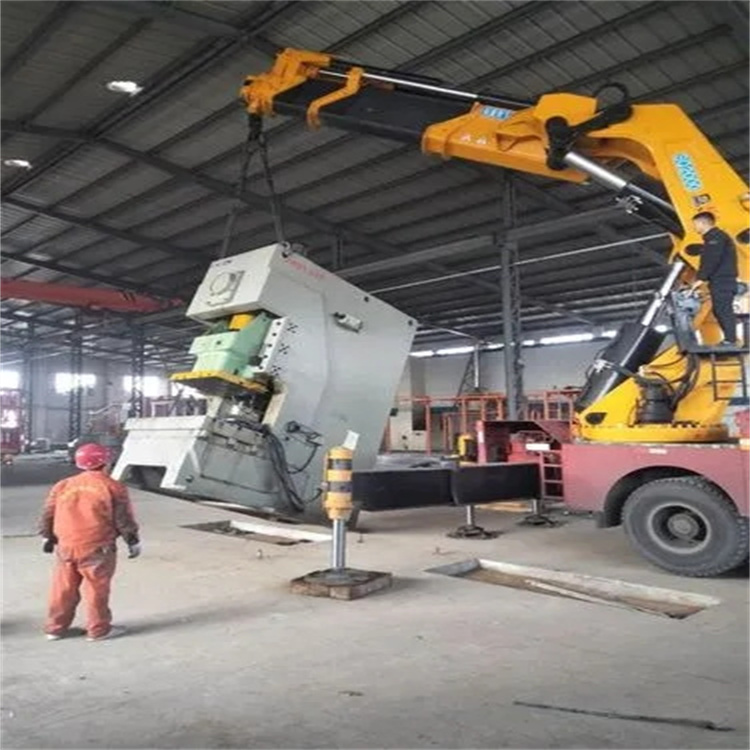 壤塘80吨折臂吊车出租附近电话