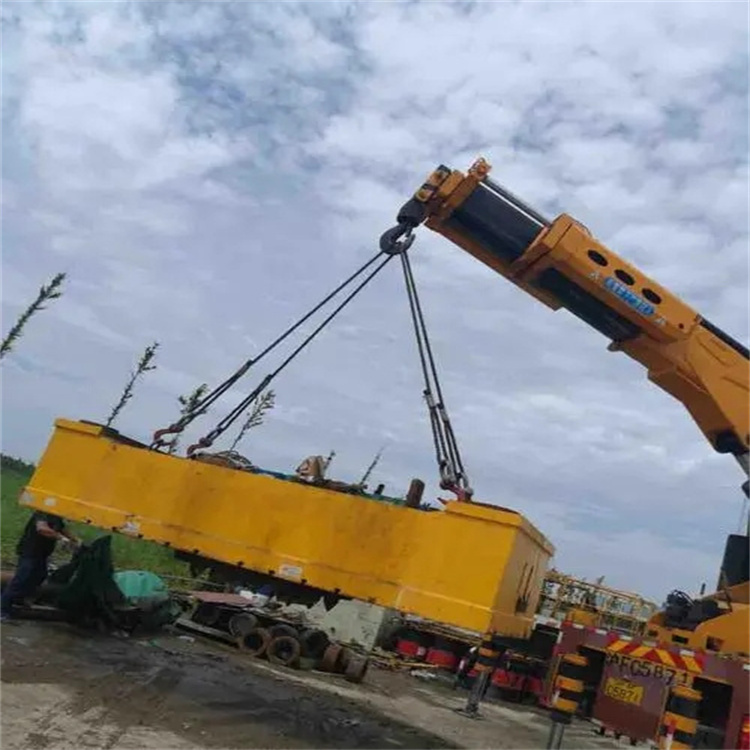 壤塘随车吊吊集装箱怎么吊